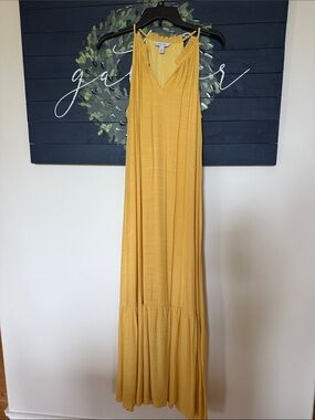 Nine West Sleeveless V-Neck Maxi Dress in Mustard